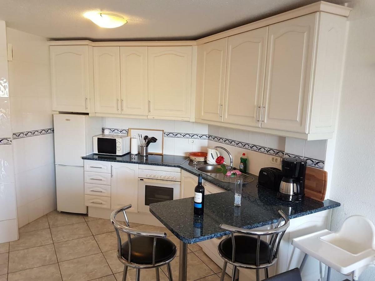 San Marino With Heated Pool, Only 450 Meters To The Beach, Wifi Арона Екстер'єр фото